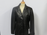 Ladies 3/4 length semi fitted classic stle jacket